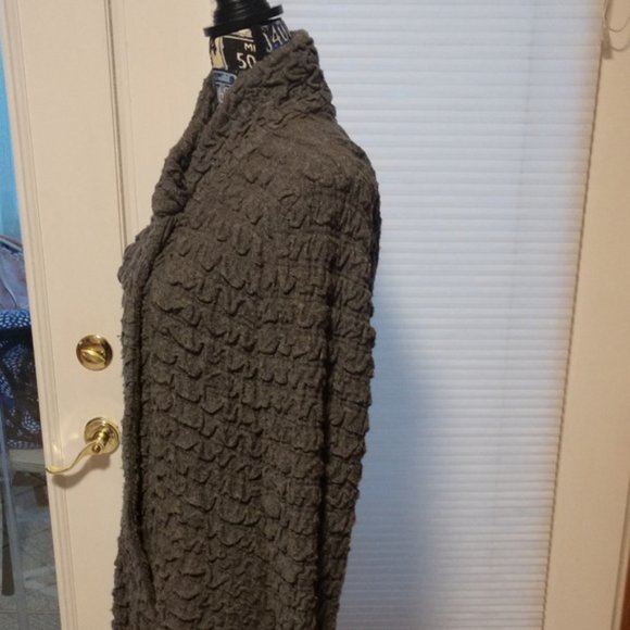 3/$20 Alison sheri sweater coat - Picture 2 of 7